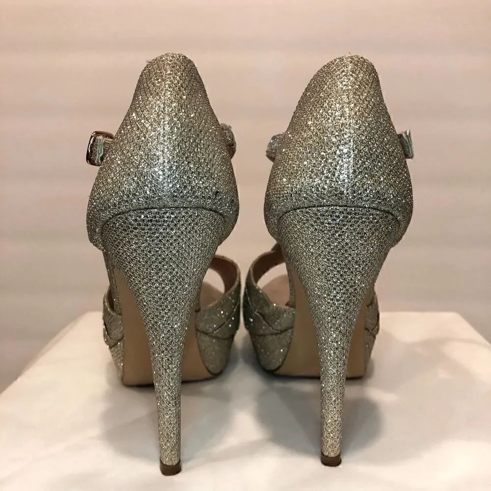 De Blossom Collection Alina nude/gold Strappy heels - Picture 5 of 15
